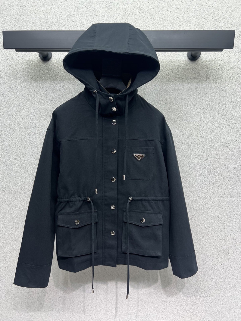 Pra*a outwear